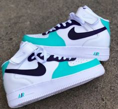 Nike Shoes Air Force, White Nike Shoes, Nike Shoes Girls, Jordan Shoes Girls, Preppy Shoes, Jordan Shoes Retro