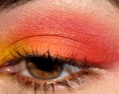 Bright Makeup: Yellow, Orange, & Red Red Eyeshadow Makeup, Red Eyeshadow Look, Eye Makeup Cut Crease, Red Eye Makeup, Yellow Eyeshadow, Anti Aging Makeup, Orange Makeup