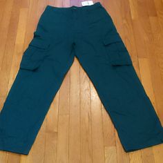 Forever 21, Hunter Green Cargo Pants, Nwt, L - 6 Pockets (2 Front, 2 Side And 2 Back), Adjustable Ankle, 100% Cotton Forever 21 Casual Bottoms With Elastic Waistband, Casual Trousers By Forever 21, Forever 21 Casual High Waist Pants, Casual High Waist Pants By Forever 21, Forever 21 Casual Trousers, Forever 21 Relaxed Fit Cotton Bottoms, Forever 21 Bottoms With Pockets For Spring, Casual Forever 21 Bottoms With Cargo Pockets, Forever 21 Wide Leg Pants With Pockets