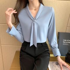 Long Sleeve Chiffon Shirt, Ladies Chiffon Shirts, Office Blouse, Chiffon Shirt Blouse, Women Chiffon Blouse, Lantern Sleeved Blouses, Womens Clothing Patterns, Casual Party Dresses, Blouse Tops