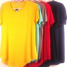 Nwot Set Of 4 Tee’s. Black,Red,Yellow And Navy. Navy Color, Red Yellow, Black Red, Black And Red, Womens Sizes, Womens Tops, Navy, Yellow, Red