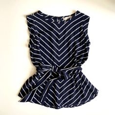 Anntaylor Size Small - Cap Sleeve - Wrap Top - Tied Waist Navy Sleeveless Top For Work, Chic Navy V-neck Top, Chic Navy Top For Day Out, Chic Navy Summer Top, Navy Tops For Spring Workwear, Navy Sleeveless Top For Day Out, Grey Lace Shorts, Outfits With Striped Shirts, Red Top Women