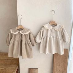 Product ID: BB44640  Material: 100% Cotton  Color: Beige, Brown      Size Chart        Size (Age)    Height (CM)   Weight (KG)        6-9M     65-70     7-9        9-12M     70-75     9-11        12-15M     75-85     11-13        15-24M     90-100     13-15        *Babies grow at their own pace. It's recommended to choose the size that corresponds to your mini's height and weight rather than their age for a much more accurate fit. Please also take delivery time into consideration.  *The parcel only contains the dress. Other pieces or accessories shown are only used for photo props. Peter Pan Dress, Spring Toddler, Peter Pan Collar Dress, Corduroy Dress, Casual Lace, Toddler Girl Dresses, Girl Pattern, Pan Collar, Peter Pan Collar