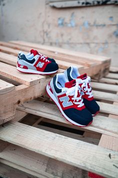 Sneaker Town Cool Shoes For Men, Balance Outfit, Casual Sneakers For Men, Men Shoes Casual, New Balance Outfit, Preppy Shoes, Fashion For Petite Women, All Nike Shoes, Best Shoes For Men