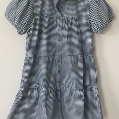 Nwt Blue/Wht Gingham Dress With Puff Sleeve, Size M Sunday Fits, Cutest Clothes, Blue Gingham Dress, Cream Mini Dress, Fashion Girly, Lurex Dress, Dress With Puff Sleeves, Cable Knit Sweater Dress, Queen Costume