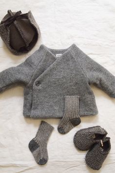 MAKIe Alex Evans, Sarah Brown, Lovely Grey, Linen Kimono, Tiny Clothes, Grey Outfit, Winter Baby, Children Clothing, Atticus