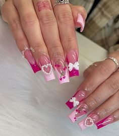 Nails Vacay, Nails Sanrio, Nails Duck, Cutest Nails, Vacay Nails, Nails Cartoon, Sanrio Nails, Disneyland Nails, Bow Nail Designs