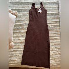 Brand New Dress From Abercrombie. So Cute On. Size Is Flexible Because Dress Is Stretchy! Fitted Longline Fall Dresses, Brown Ribbed Dress For Date Night, Ribbed Sleeveless Dress For Daywear, Chic Ribbed Longline Dress, Sleeveless Ribbed Dress For Daywear, Chic Longline Ribbed Dresses, Fitted Ribbed Brown Dress, Fitted Brown Ribbed Dress, Chic Ribbed Daywear Dress