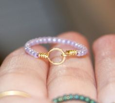 Beaded Circle, Wire Jewelry Rings, Diy Ring, Ring Purple, Beaded Ring