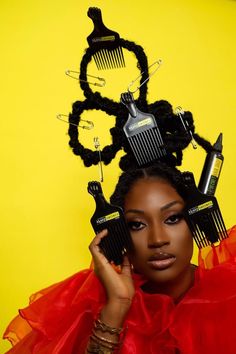 Futuristic Black Hairstyles, Afro Futurism Hair, Afro Futuristic Hair, Glitch Feminism, Afro Futurism Aesthetic, Creative Hairstyles For Black Women, Eccentric Hairstyles, Editorial Braids, Afro Futurism Fashion