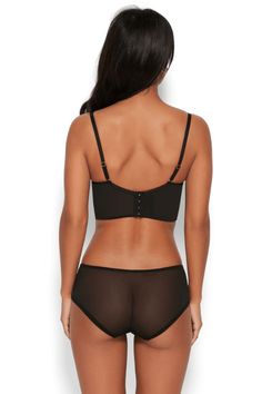 Discover the perfect update for your lingerie wardrobe with this bold yet contemporary piece. Gossard's Encore line in black/beige is bringing that seductive drama with this padded longline bra. Detailed Features: Stretch lace for superior comfort Straight edge for a contemporary look and a flat neckline Contoured smooth molded cup for enhanced lift, plunge and maximum cleavage Eye-catching bold design in black and beige Power net back mesh for comfort and support Underwired and padded Polyamide Designer Bra, Cheeky Shorts, Lingerie Drawer, Sport Bra Top, Longline Bra, Straight Edge, Stretch Lace, Boy Shorts, Sport Shorts