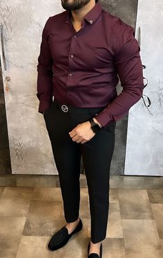 Formal Dress For Men, Business Casual Attire For Men, Formal Dresses For Men, Outfit Ideas Winter, Stylish Mens Suits, Mens Smart Casual Outfits, Christmas Outfit Ideas, Formal Men Outfit, Classy Outfits Men