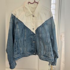 Blank Nyc White And Blue Denim Jacket, Never Worn White Denim Outerwear With Pockets, White Denim Outerwear For Fall, White Denim Jacket For Fall, Spring White Denim Outerwear, Oversized White Denim Jacket For Fall, Oversized White Cotton Denim Jacket, Oversized White Denim Jacket For Spring, White Long Sleeve Denim Jacket, Oversized White Denim Jacket