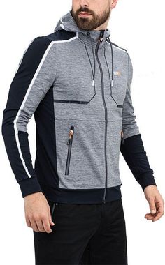 De Sjeng Sports Nathon Full Zip Hoody is afkomstig uit de kledingcollectie van Sjeng Sports. De collectie van voormalig proftennisser Sjeng Schalken is ideaal om in te sporten, maar kan ook uitstekend in de vrije tijd worden gedragen. Gents T Shirts, Mens Zip Hoodie, Sports Wear, Shorts Men, Sport Wear, Men Clothing, Full Zip Hoodie, Sport Shorts