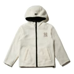 MLB New York Yankees Lambs Wool Hooded Jacket Unisex White 31JPF2061-50I White Jackets, Fashion Leaders, Outfit Korean, Cable Knit Jumper, Unisex Jacket, Light Blue Jeans, White Jacket, Knit Jumper, Stylish Sneakers