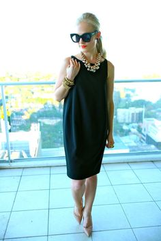 Sack Dress, 2015 Style, Edgy Elegance, Lil Black Dress, Maternity Chic, Fashion Corner, The Little Black Dress, Nude Shoes, Advanced Style