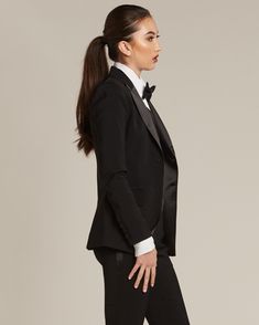 Command your inner strength and feel empowered in a chic and sleek black tuxedo. Tuxedo Women Suits, Peak Lapel Tuxedo, Shawl Collar Jacket, Shawl Collar Tuxedo, Tuxedo Women, Classic Tuxedo, Black Shawl, Women Ties, Black Tux