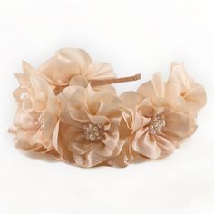 Best Flower Girl Hair Accessories by Sienna Likes to Party Hair Down Hair Styles, Styles With Headbands, Hair Styles With Headbands, How To Wear Headbands, Decorative Hair Pins, Flower Girl Accessories, Kids Accessories Fashion, Making Fabric Flowers, Designer Headbands