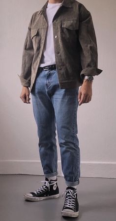 Mens Clothing Styles 90s, Casual Nerd Outfits Men, Masculine Male Outfits, Geek Chic Men Style Mens Fashion, 90s Jeans Outfit Men, Modern Hipster Outfits Men, Spring Man Outfit, Mens Outfits 80s, Mens Nerdy Style