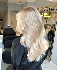 Pin by K on Hair | Summer blonde hair, Bright blonde hair, Blonde hair ... Creamy Blonde