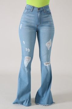 Jeans With Holes, Flare Jeans Style, Simple Kurti, Flare Denim Jeans, Pants Fit, Hot Jeans, Flare Leg Jeans, Light Blue Jeans, Jeans Distressed