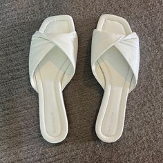 Like New White Reformation Sandals. Worn Maybe 4 Or 5 Times, Bought Last Summer. Love These Sandals But They No Longer Fit Me Postpartum Originally Bought For $148 ($160 With Tax) Questions? Leave A Comment Reformation Sandals, Summer Love, White Sandals, Shoes White, Postpartum, Women's Shoes Sandals, Shoes Sandals, Like New, Size 7