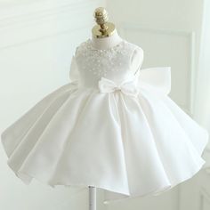 Dresses Bow, Baptism Dresses, Crinoline Skirt, Toddler Birthday Party, Baptism Gown, Baptism Dress, Toddler Birthday, Dress With Bow