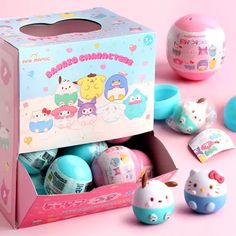 This is a random box featuring Sanrio characters depicted in round and adorable designs.  Capsule Size: 60x50mm Sanrio Toys, Christmas Gift Vouchers, Pink Story, Box Cartoon, Balloon Words, Kitty Makeup, Foil Number Balloons, Hello Kitty Makeup, Unicorn Valentine