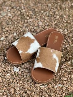 Real Turquoise Jewelry, Cow Print Design, Cow Hide Shoes, White Cow Print, Single Wide, Cowhide Bag, Western Style Outfits, Cute Slippers, Real Turquoise