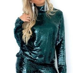 Turtleneck Top With Long Sleeves. Sequin Appliqu. Back Hidden In-Seam Zip. Pit To Pit 21..Length 26 Green Sequin Tops For Fall, Green Sequined Long Sleeve Top, Green Long Sleeve Sequin Top, Zara Stretch Tops For Party, Zara Stretch Party Tops, Zara Tops For Fall Party, Zara Party Tops For Fall, Zara Sequined Long Sleeve Tops, Zara Long Sleeve Sequin Tops