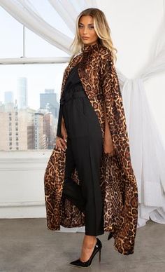 Devilish Mind Leopard Print Animal Pattern Long Sleeve Cloak Cape Open – Indie XO Duster Cardigan Outfit, Long Jacket Outfit, Long Shrug, Skin Dress, Leopard Outfits, Glitter Fashion, Leopard Cardigan, Leopard Sweater, Leopard Skin