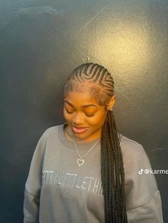 Straight Back Quick Weave, Skunk Stripe Feed In Braids, Small Freestyle Feed In Braids, Feed In Designs, Small Feed In Braids With Design, 20 Feed In Braids, Small Alicia Keys Braids, 20 Stitch Braids, Fluffy Edges With Braids