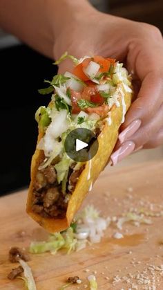 Corn Tortillas Tacos, Chipotle Tacos, Oven Baked Tacos, Taco Recipes Mexican, Tacos Dorados, Ground Beef And Potatoes, Ground Beef Tacos, Mexican Dinner, Diced Potatoes