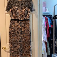 Floral Lace Midi Dress With Black Satin Band Around Waist Blush Lining Lace Midi, Lace Midi Dress, Black Satin, Floral Lace, Pink Black, Black Pink, Blush, Midi Dress, Size 6