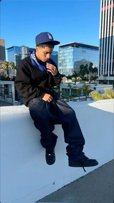 Mexican Streetwear Men, Mexican Street Wear Men, Baggy Edgar Outfits, Edgar Guys, Hood Mexican Men, Chicano Streetwear, Thug Mexican Guys, Hispanic Men, Edgars Haircut