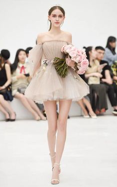 Runway Fashion Couture, Princess Outfits, Professional Fashion, Glam Dresses, Themed Outfits, Girly Fashion, Prom Dresses Long, Moda Fashion, Dream Wedding Dresses