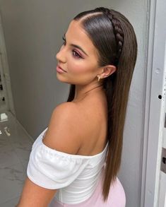 Valentines Hairstyles, Up Dos For Prom, Night Hairstyles, Quince Hairstyles With Crown, Up Dos, Quince Hairstyles, Hair Prom, Prom Updos, Peinados Fáciles Para Cabello Corto