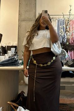 Summer Mid Size Outfits, Outfit Ideas Skirt Long, Plus Size Holiday Outfits Summer, Birthday Outfits Plus Size, Modern Bohemian Outfits, Looks Hip Hop, Skirt And Crop Top, Plus Size Baddie Outfits, Mode Hippie