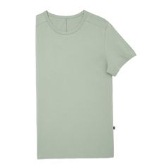 The On-T combines the softness of cotton with Swiss engineering for a tee that goes anywhere and with anything. It's all in the details. Designed to be a perfect fit (without any skin irritation or distracting hard points), On-T's unique back seam and straight-fit cut put the performance into this everyday essential. The organic cotton fibers offer naturally soft, cool, breathable, and sweat-wicking properties. With several colors to choose from, this tee is ideal for active days, travel or post Comfortable Stretch T-shirt For Everyday, Fitted Minimalist Everyday T-shirt, Moisture-wicking Tops For Everyday, Sporty Cotton Activewear For Everyday, Soft-washed Athleisure Top, Fitted Basic Tops For Loungewear, Solid Color Relaxed Fit Activewear For Everyday, Comfortable Everyday Fitted Tops, Comfortable Fitted Tops For Everyday