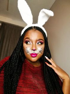 Rabbit Makeup Easy, The White Rabbit Makeup, Bunny Makeup Looks Halloween, Bugs Bunny Makeup, Simple Bunny Makeup, White Bunny Makeup, Black Bunny Makeup, Bunny Nose Makeup, Rabbit Makeup Halloween