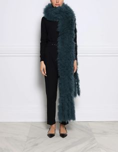 Oversized Knitted Shearling Scarf with Fringe – POLOGEORGIS