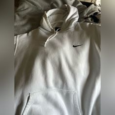 White Nike Hood In New Condition Size Men’s Xxl Has Never Been Worn Since Being Purchased In 2021 And Has Been Closet Kept Since Purchased. Nike Casual Outdoor Hoodie, White Sportswear Hoodie, Nike Cotton Hoodie For Outdoor, Nike Cotton Sweatshirt For Outdoor, Nike Hoodie For Streetwear, Nike Solid Color Hoodie For Streetwear, Solid Color Nike Hoodie For Streetwear, Nike White Hoodie With Adjustable Hood, Nike Cotton Hoodie Outerwear