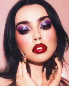 Red And Purple Eyeshadow Look, Jewel Toned Eyeshadow Looks, Purple Eyeshadow Red Lips, Red Purple Makeup, Purple And Red Makeup, Red And Purple Makeup, Patmcgrathreal Makeup, Red And Purple Outfit, Dark Purple Makeup