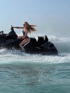 Luxury Lifestyle Dreams, Rich Life, Lily Collins, Jet Ski, Summer Photos, Luxury Life