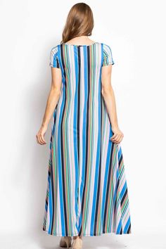 \nDotée d'un design applaudissant, cette robe maxi d'été tendance brise est super confortable à porter. Une robe maxi en maille très joliment conçue avec une sensation de brise estivale et une coupe respirante. Cette jolie robe maxi d'été brise est votre nouveau besoin quotidien / occasionnel. Choisissez ce style en toute confiance afin de pouvoir assister à tous les événements de tous les jours avec beauté. Cette coupe est fidèle à la taille\nRobe longue d'été Breezy  95% polyester, 5 Fitted V-neck Breezy Maxi Dress, Non-stretch Long Beach Dresses, Spring Summer Backless Maxi Dress, Flowy Short Sleeve Maxi Dress In Breezy Style, Breezy Flowy Maxi Dress With Short Sleeves, Flowy Breezy Short Sleeve Maxi Dress, Flowy Breezy Maxi Dress With Short Sleeves, Spring Beach Non-stretch Maxi Dress, Spring Beach Maxi Dress Non-stretch