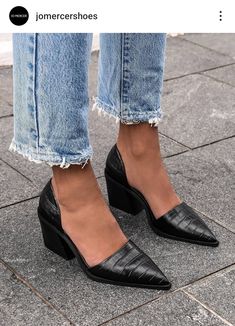 Trendy Professional Shoes, Fall Formal Shoes, Jo Mercer Shoes, Womens Office Shoes, Business Professional Shoes Women, Women’s Dress Shoes, Office Casual Outfits Women, Business Casual Shoes Women, Corporate Shoes