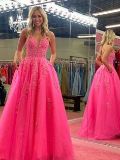 Ballkleid V-Ausschnitt Rosa A Linie Spitze Lang Fusia Pink Outfits, Hot Pink Grad Dresses, Pink Grad Dresses, Pink Grad Dress, Neon Pink Prom Dress, Prom Dresses Hot Pink, Light Pink Prom Dresses, Pink Prom Dresses Ball Gown, Magenta Prom Dress