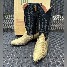 Brand New Authentic Leather Genuine Snakeskin Cowboy Boots Women’s Size 5 1/2 E (Wide) Superior Craftsmanship Made In Mexico Brand “Gavel” Original Box Comes From Smoke Free Home Please Review Pictures Before Purchasing Cream Fitted Boots With Leather Sole, Cream Snip Toe Boots With Leather Sole, Cream Boots With Reinforced Heel And Snip Toe, Cream Snip Toe Boots With Reinforced Heel, Western Cream Boots With Reinforced Heel, Cream Western Boots With Reinforced Heel, Western Style Cream Boots With Reinforced Heel, Fitted Western Cream Boots, Fitted Cream Western Boots