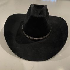 American Hat Co Black Maxi Felt Cowboy Hat Size: 6 3/4 Silver Band Felt Cowboy Hat, American Hat, Felt Cowboy Hats, Black Maxi, Cowboy Hat, Hat Sizes, Silver Band, Cowboy Hats, Cowboy