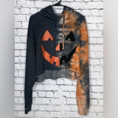 Halloween Women’s Medium Cropped Hoodie Tie Dye Orang/Grey- Nwt Orange Hooded Sweatshirt For Fall, Orange Hoodie Sweatshirt For Fall, Spooky Fall Streetwear Hoodie, Spooky Hooded Sweatshirt For Fall, Orange Drawstring Hood Top For Fall, Spooky Hoodie Sweatshirt For Fall, Halloween Tie Dye, Halter Neck Crop Top, Puma Shirts